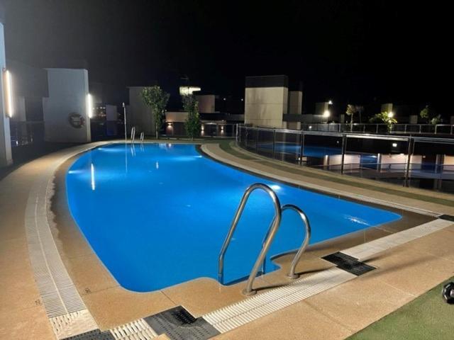 Apartamento Tecnocordoba Aparcamiento Privado Gratuito Y Piscina Exterior foto
